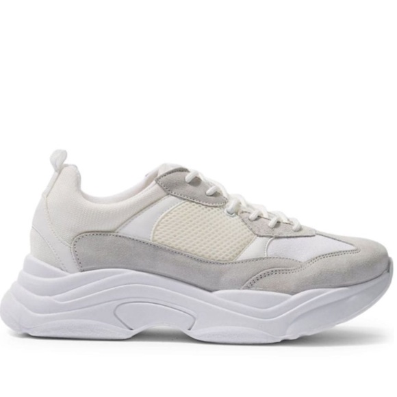 Topshop Shoes - TOPSHOP Ciara Chunky Sneakers - Size 8.5